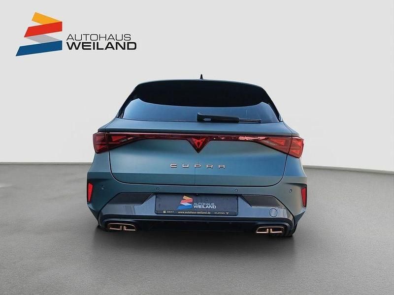 Gebraucht Cupra Leon VZ 177 PS (130 kW) 2024 Grau Limousine