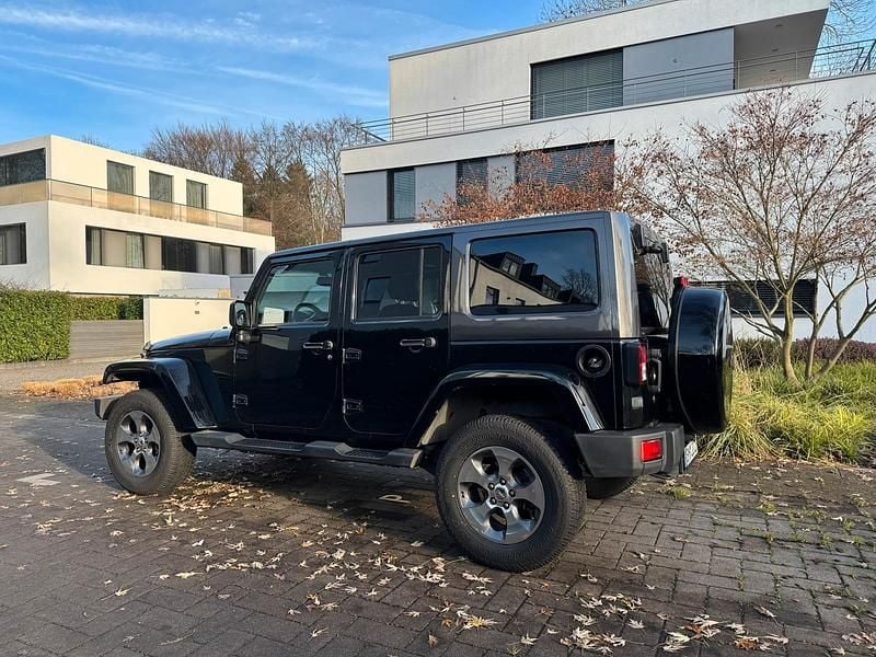Gebraucht Jeep Wrangler Sahara 200 PS (147 kW) 2016 Schwarz SUV