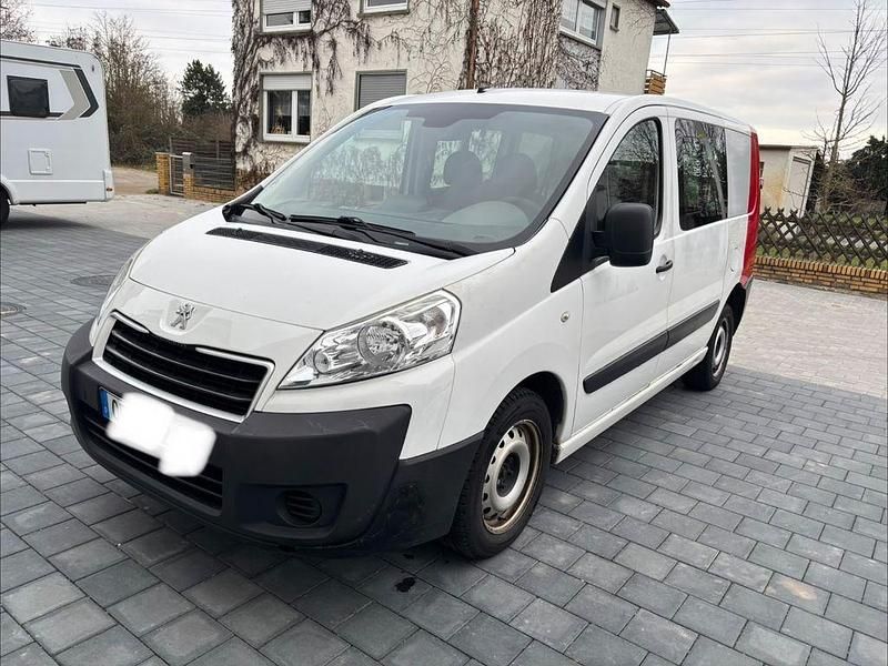 Weiß Gebraucht 2012 Peugeot Expert Van | 4.000 € - Bild 1/4