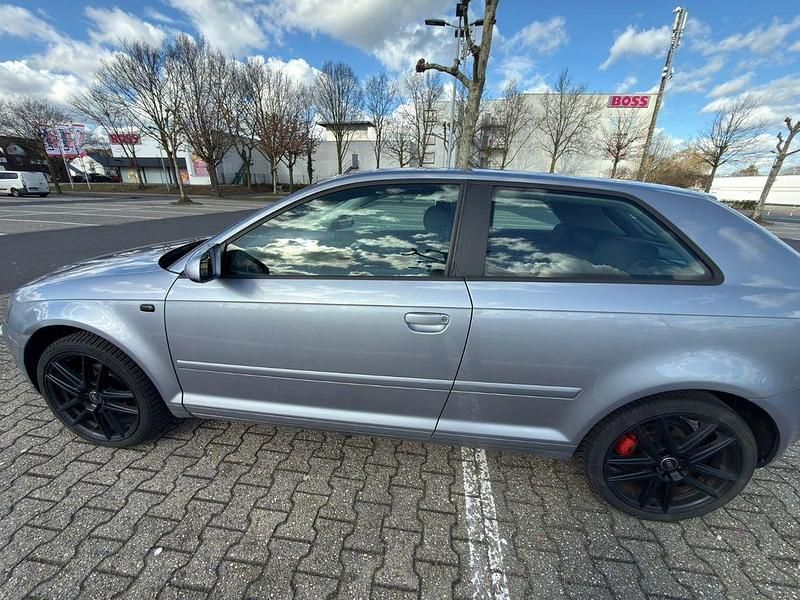 Gebraucht Audi A3 Ambiente 116 PS (85 kW) 2005 Kleinwagen