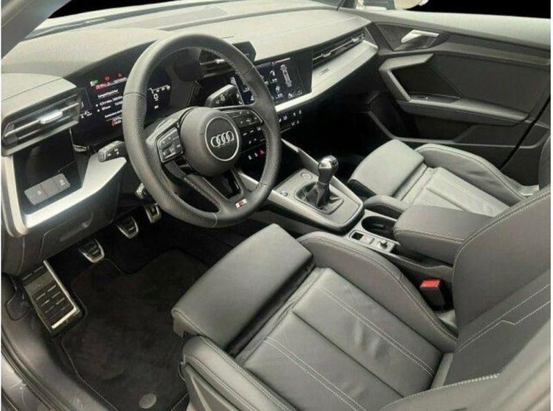 Gebraucht Audi A3 S-Line 116 PS (85 kW) 2022 Grau Limousine