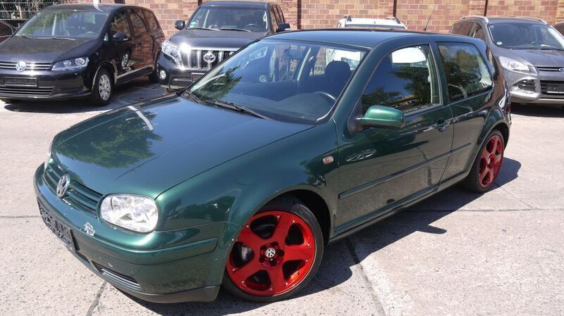 Grün metallic Gebraucht 1999 VW Golf IV Highline Limousine | 1.999 € (Fairer Preis) - Bild 1/4