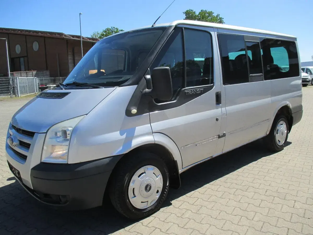 Gebraucht Ford Transit Trend 86 PS (63 kW) 2010 Grau Kombi