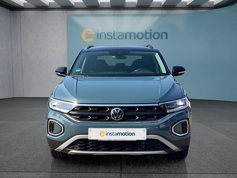 Gebraucht VW T-Roc 150 PS (110 kW) 2024 Blau SUV