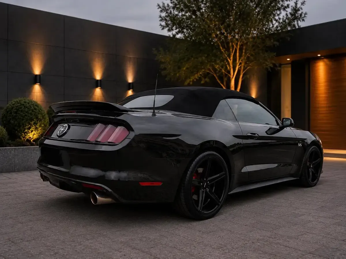 Gebraucht Ford Mustang 310 PS (228 kW) 2016 Schwarz Cabrio