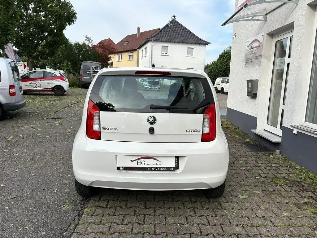 Gebraucht Skoda Citigo Cool Edition 60 PS (44 kW) 2016 Weiß Kleinwagen
