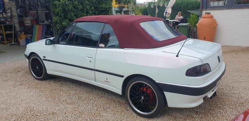 Weiß Gebraucht 2000 Peugeot 306 Cabriolet Cabrio | 3.800 € - Bild 1/4