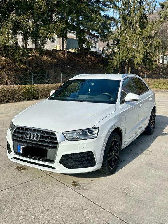 Weiß Gebraucht 2018 Audi Q3 Ambiente SUV | 19.999 € (Superpreis) - Bild 1/4
