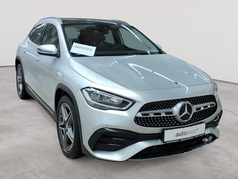 Gebraucht Mercedes GLA200 AMG line 163 PS (119 kW) 2022 Iridiumsilber metallic SUV