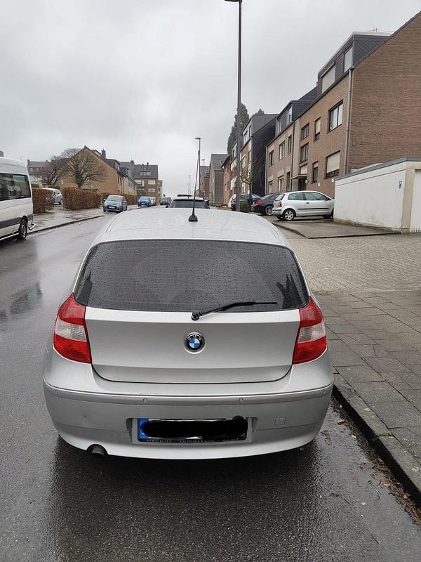 Gebraucht BMW 116 116 PS (85 kW) 2006 Grau Kleinwagen