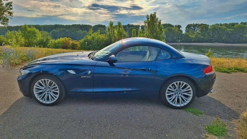 Blau Gebraucht 2010 BMW Z4 Sport Line Cabrio | 22.999 € (Superpreis) - Bild 1/4