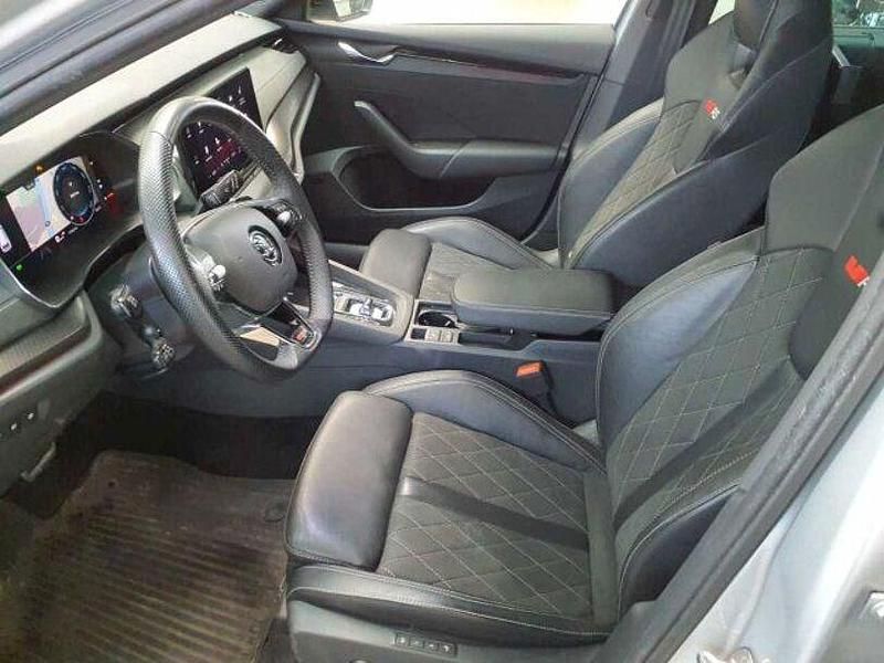 Gebraucht Skoda Octavia RS 200 PS (147 kW) 2022 Brillantsilber metallic Kombi