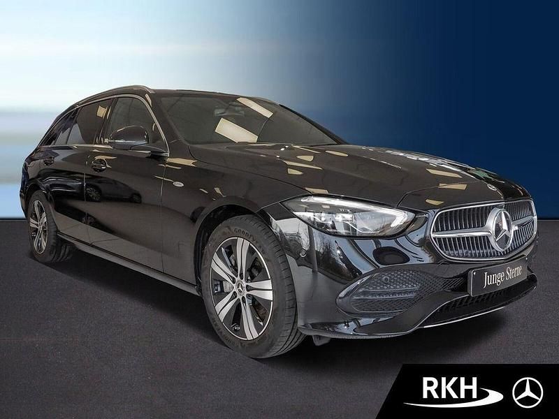 Gebraucht Mercedes C300e Avantgarde 313 PS (230 kW) 2025 Schwarz Kombi