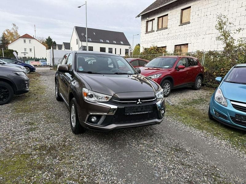 Greyish brown Gebraucht 2020 Mitsubishi ASX Diamant Edition SUV | 13.599 € (Guter Preis) - Bild 1/4