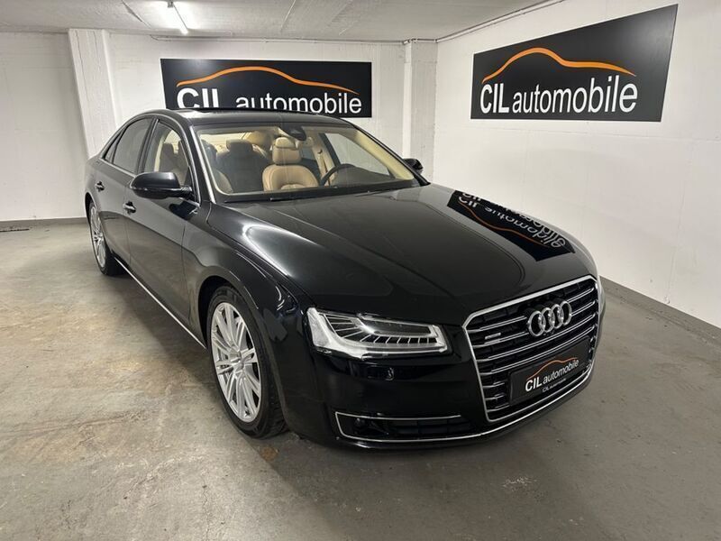 Schwarz Gebraucht 2013 Audi A8 Advanced Limousine | 33.990 € (Etwas zu teuer) - Bild 1/4