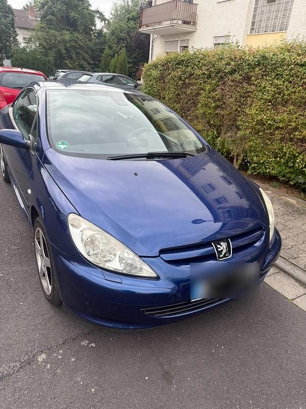 Blau Gebraucht 2005 Peugeot 307 CC Cabrio | 3.250 € (Etwas zu teuer) - Bild 1/4