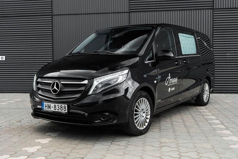 Gebraucht Mercedes Vito 163 PS (119 kW) 2016 Schwarz Van