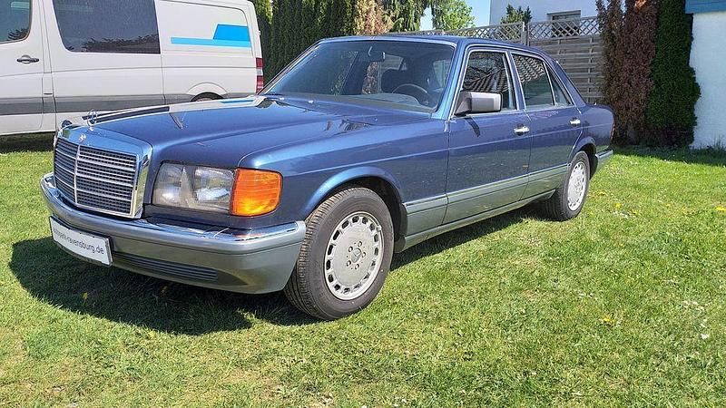 Blau Gebraucht 1986 Mercedes S260 Limousine | 9.990 € - Bild 1/4