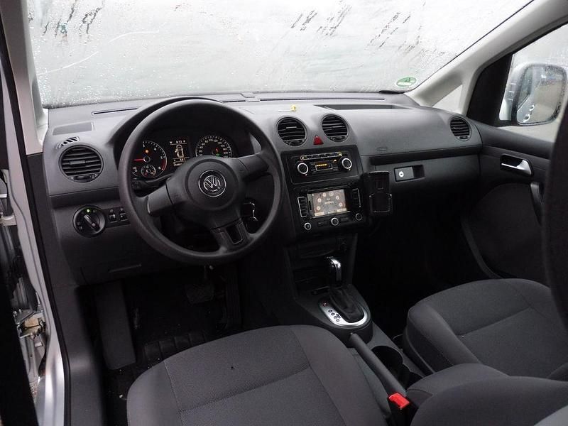 Gebraucht VW Caddy Maxi 140 PS (102 kW) 2010 Silber Van / Kleinbus