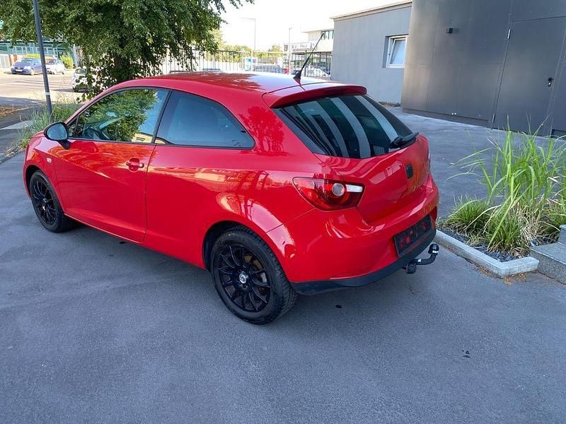 Gebraucht Seat Ibiza SC Stylance 69 PS (50 kW) 2009 Rot Kleinwagen