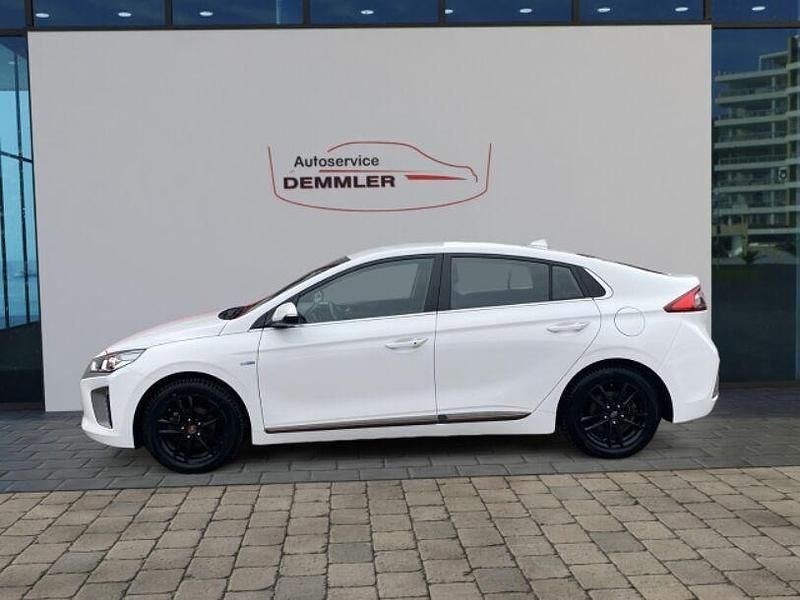Gebraucht Hyundai Ioniq Style 88 kW (120 PS) 2018 Weiß Kleinwagen