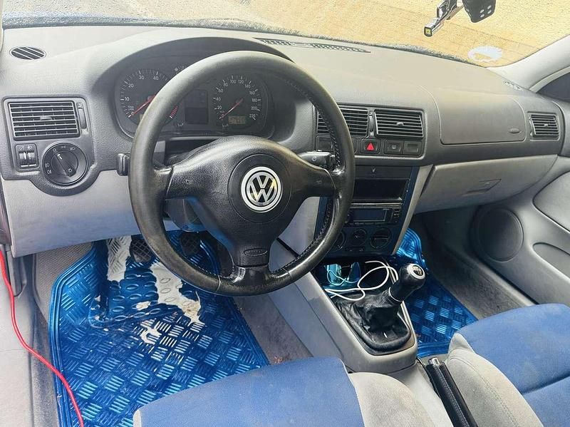 Gebraucht VW Golf IV Comfortline 75 PS (55 kW) 2002 Limousine