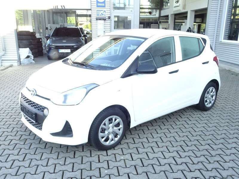 Weiß Gebraucht 2019 Hyundai i10 Select Kleinwagen | 9.445 € (Superpreis) - Bild 1/4
