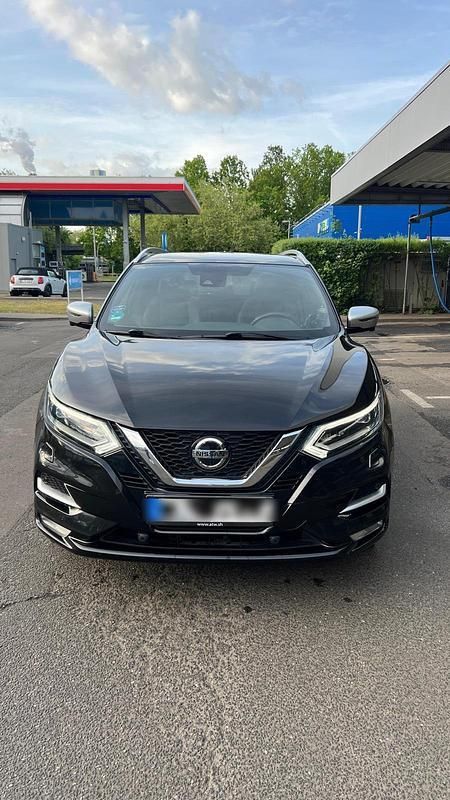 Schwarz Gebraucht 2020 Nissan Qashqai Tekna+ SUV | 19.999 € (Fairer Preis) - Bild 1/4