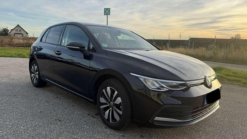 Gebraucht VW Golf VIII Move 150 PS (110 kW) 2023 Schwarz Limousine