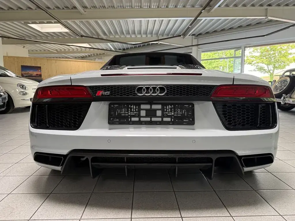 Gebraucht Audi R8 Spyder Sport 540 PS (397 kW) 2017 Grau Cabrio