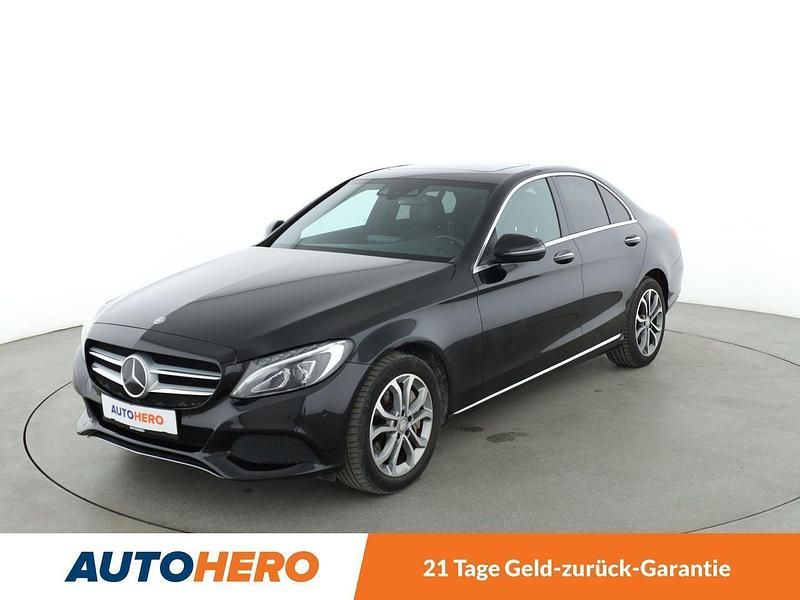 Schwarz Gebraucht 2015 Mercedes C350e Avantgarde Limousine | 19.590 € (Fairer Preis) - Bild 1/3