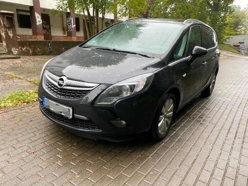 Schwarz Gebraucht 2013 Opel Zafira Van / Kleinbus | 4.999 € (Superpreis) - Bild 1/4