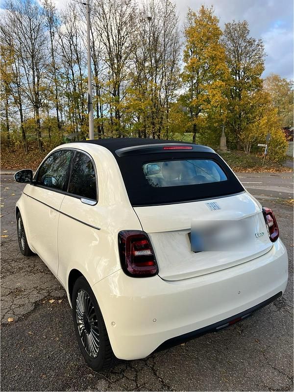 Gebraucht Fiat 500e Icon 86 kW (118 PS) 2022 Weiß Cabrio