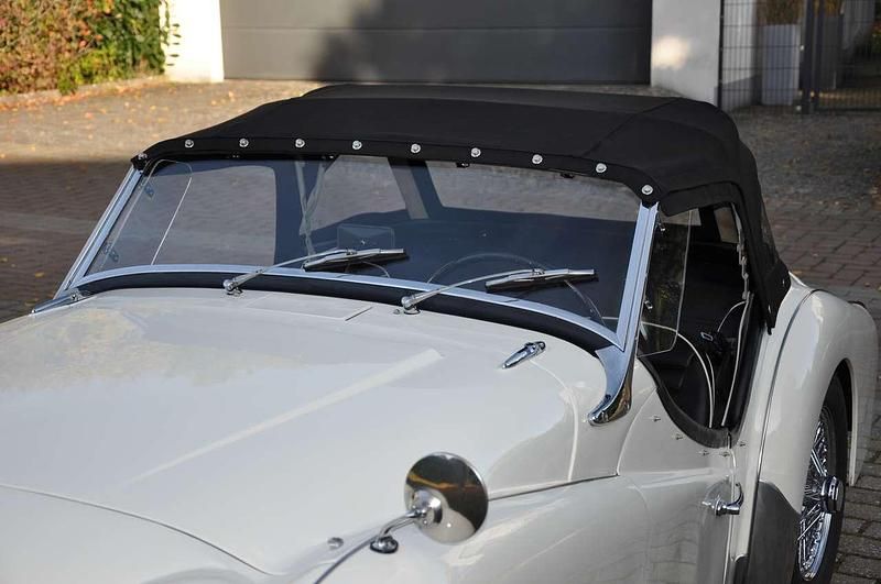 Gebraucht Triumph TR3 101 PS (74 kW) 1959 Weiß Cabrio