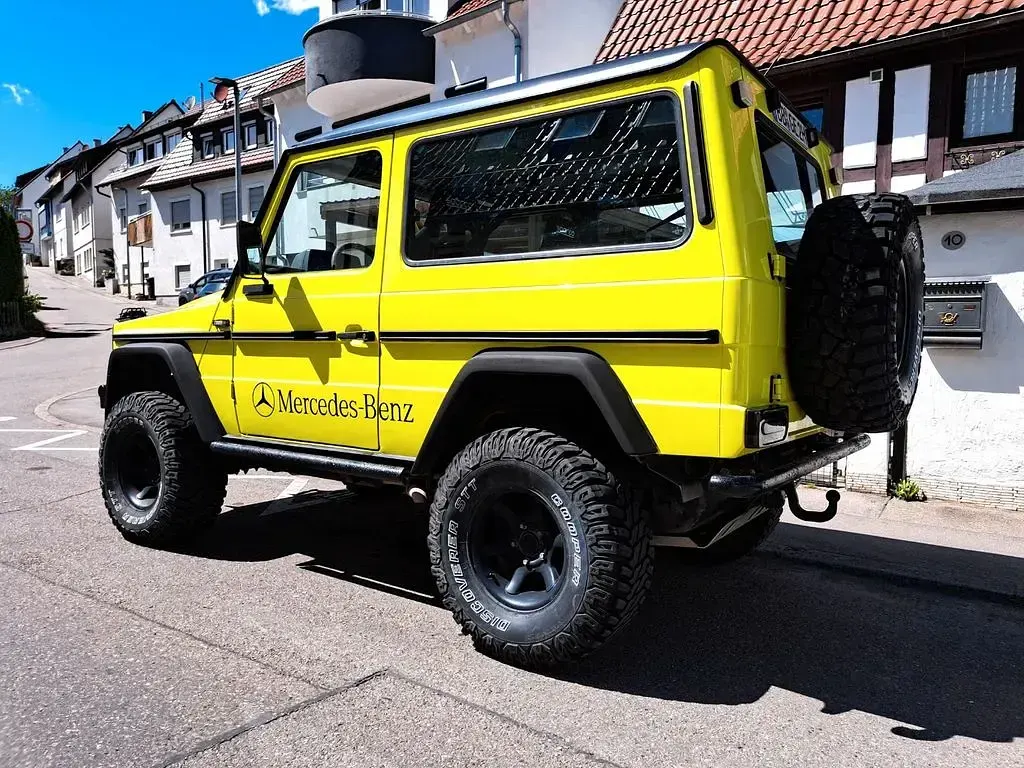 Gebraucht Mercedes G300 190 PS (139 kW) 1988 Gelb SUV