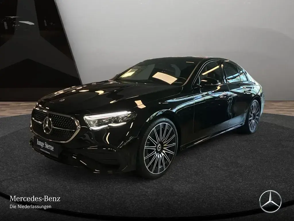Gebraucht Mercedes E220 Premium 197 PS (144 kW) 2025 Schwarz Limousine