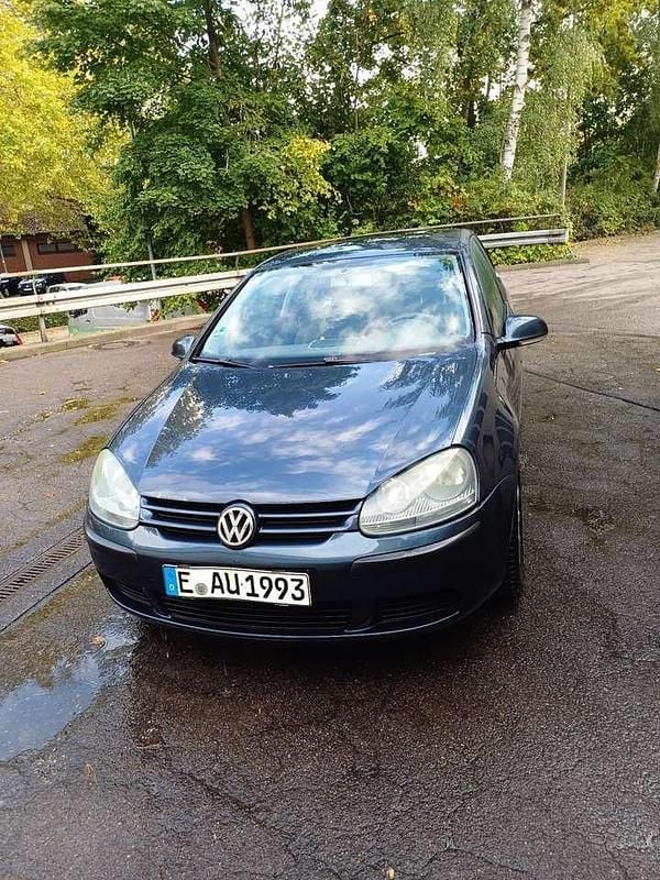 Gebraucht 2003 VW Golf IV Trendline Limousine | 1.200 € (Guter Preis) - Bild 1/4