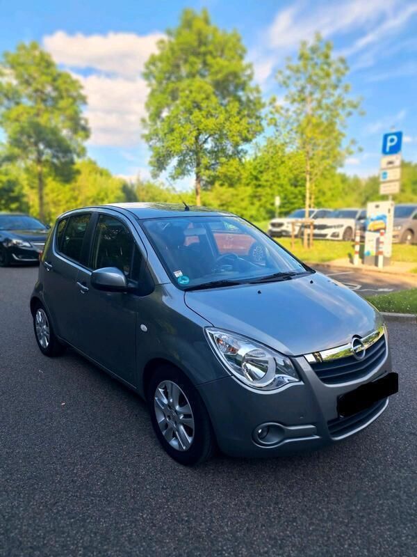 Grau Gebraucht 2012 Opel Agila Kleinwagen | 3.999 € (Fairer Preis) - Bild 1/4