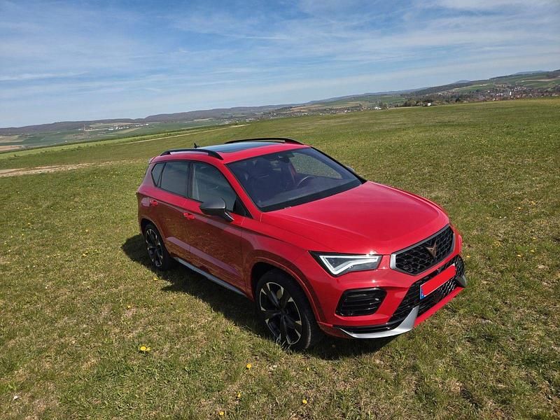 Używany Cupra Ateca 300 KM (220 kW) 2022 Czerwony SUV