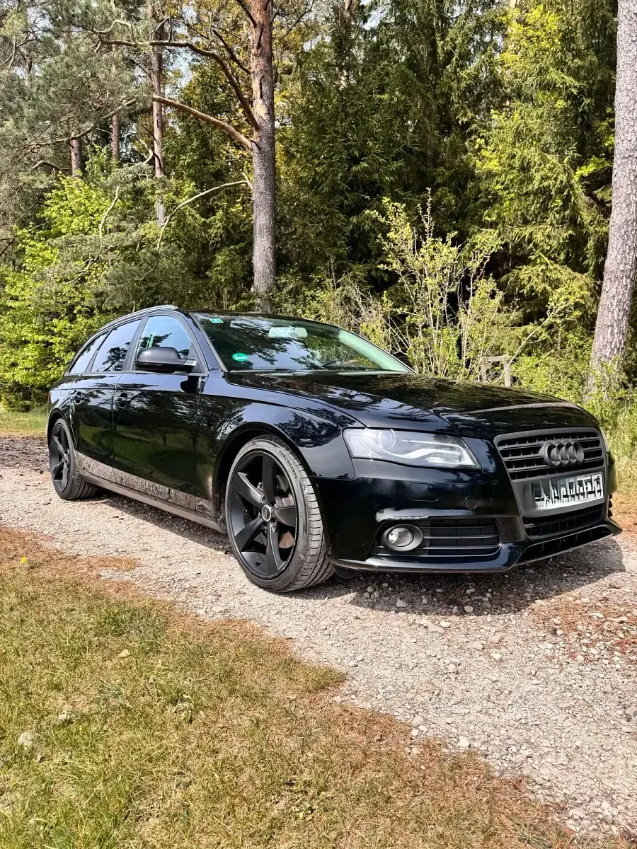 Gebraucht Audi A4 160 PS (117 kW) 2010 Schwarz Kombi
