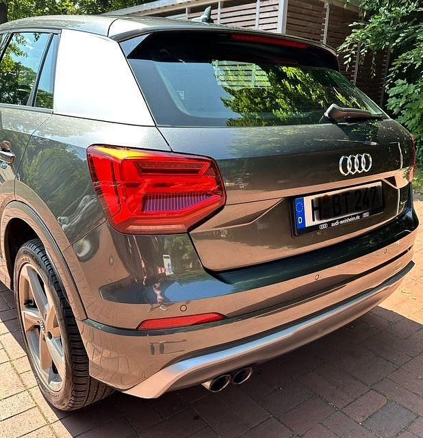Gebraucht Audi Q2 Design 190 PS (139 kW) 2018 Grau SUV
