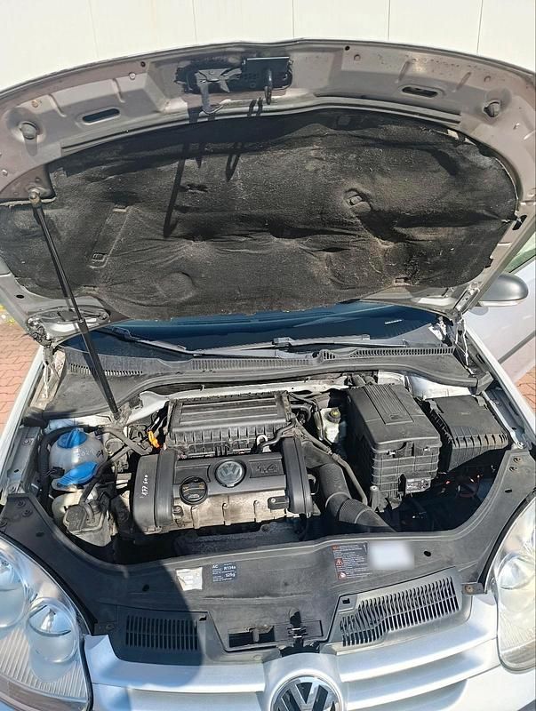 Gebraucht VW Golf V 80 PS (58 kW) 2007 Silber Kleinwagen