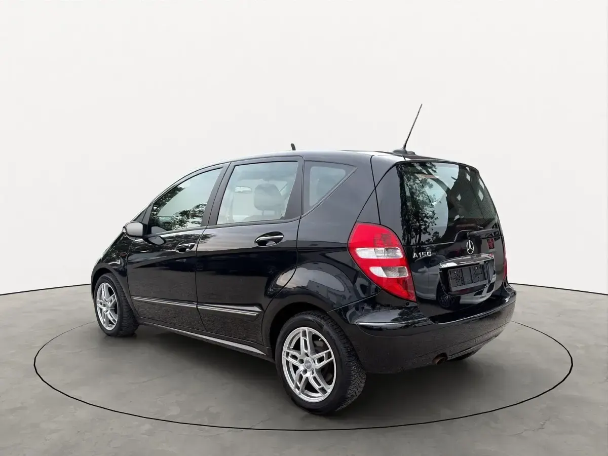 Gebraucht Mercedes A150 95 PS (69 kW) 2008 Schwarz Kleinwagen