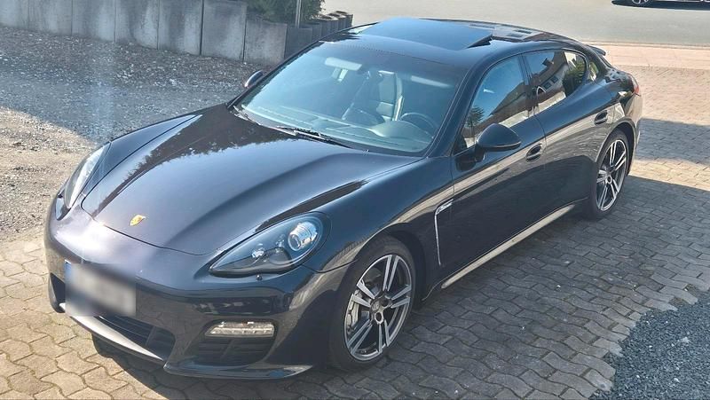 Gebraucht Porsche Panamera 4S 400 PS (294 kW) 2011 Schwarz Limousine