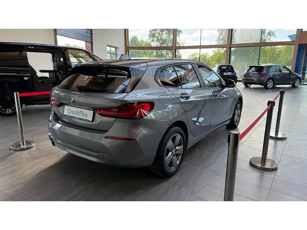 Gebraucht BMW 116 109 PS (80 kW) 2024 Grau (metallic) Kleinwagen
