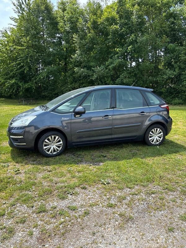 Blau Gebraucht 2011 Citroën C4 Van / Kleinbus | 4.300 € (Fairer Preis) - Bild 1/4
