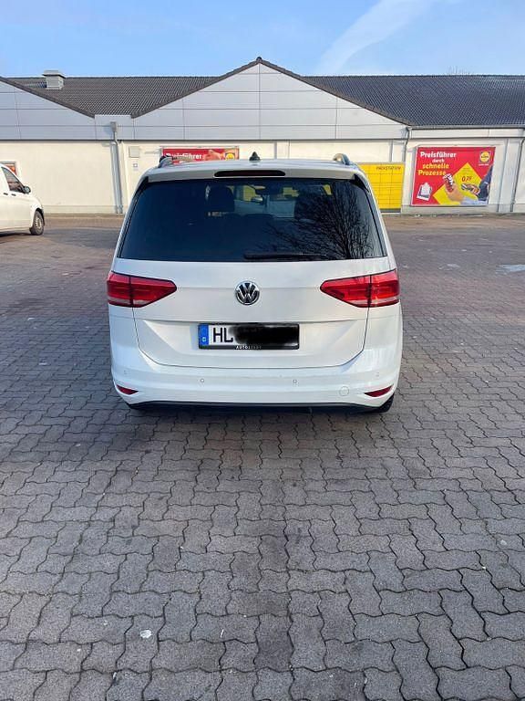 Gebraucht VW Touran 116 PS (85 kW) 2020 Beige Van / Kleinbus