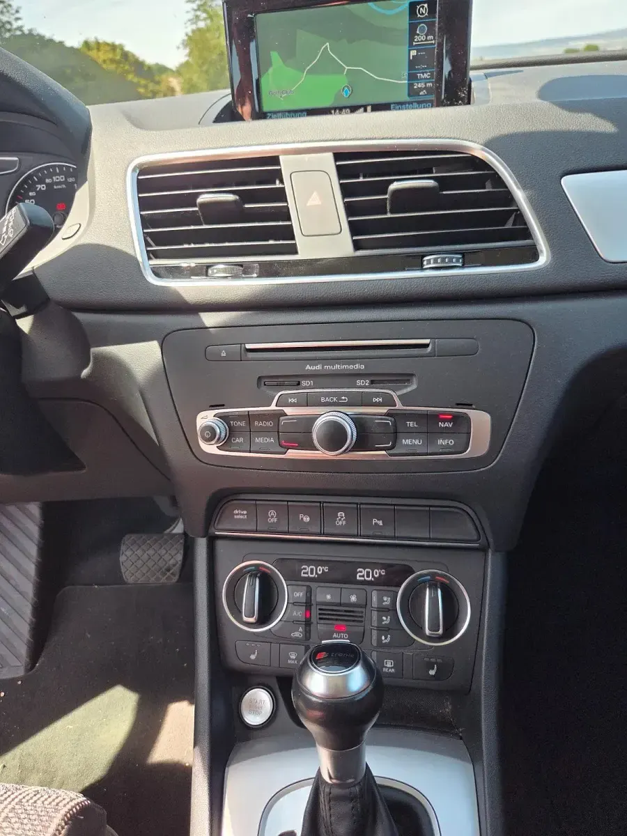 Gebraucht Audi Q3 Sport 179 PS (131 kW) 2018 Grau SUV