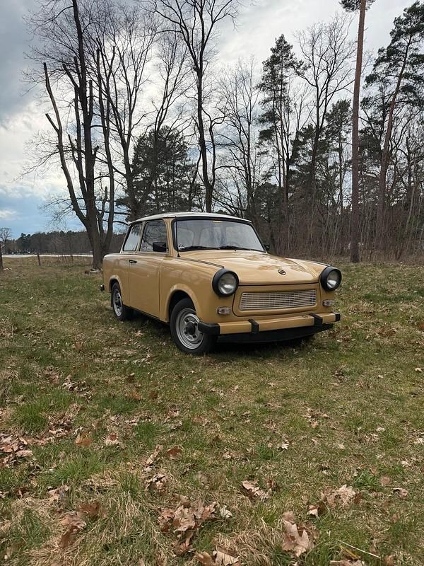 Gebraucht Trabant 601 26 PS (19 kW) 1988 Gelb Limousine