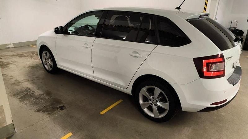 Weiß Gebraucht 2018 Skoda Rapid Active Limousine | 7.000 € (Fairer Preis) - Bild 1/4